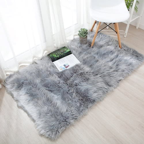 Soft Faux Fur Grey Area Rug - 3ft By 5ft