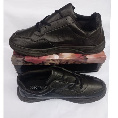 Unisex Leather Lace-up Sneakers - Black