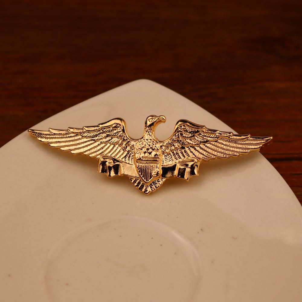 Men's Elegant Fashion  Eagle Brooch Pin Lapel Party