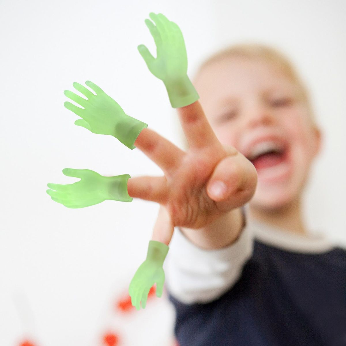 Tiny Hands Left & Right Hand Glow at Night Soft Touch PVC Plastic Hands Mini Finger Puppets Small Hands Model Toys for Parties Music Festivals Bar Nights