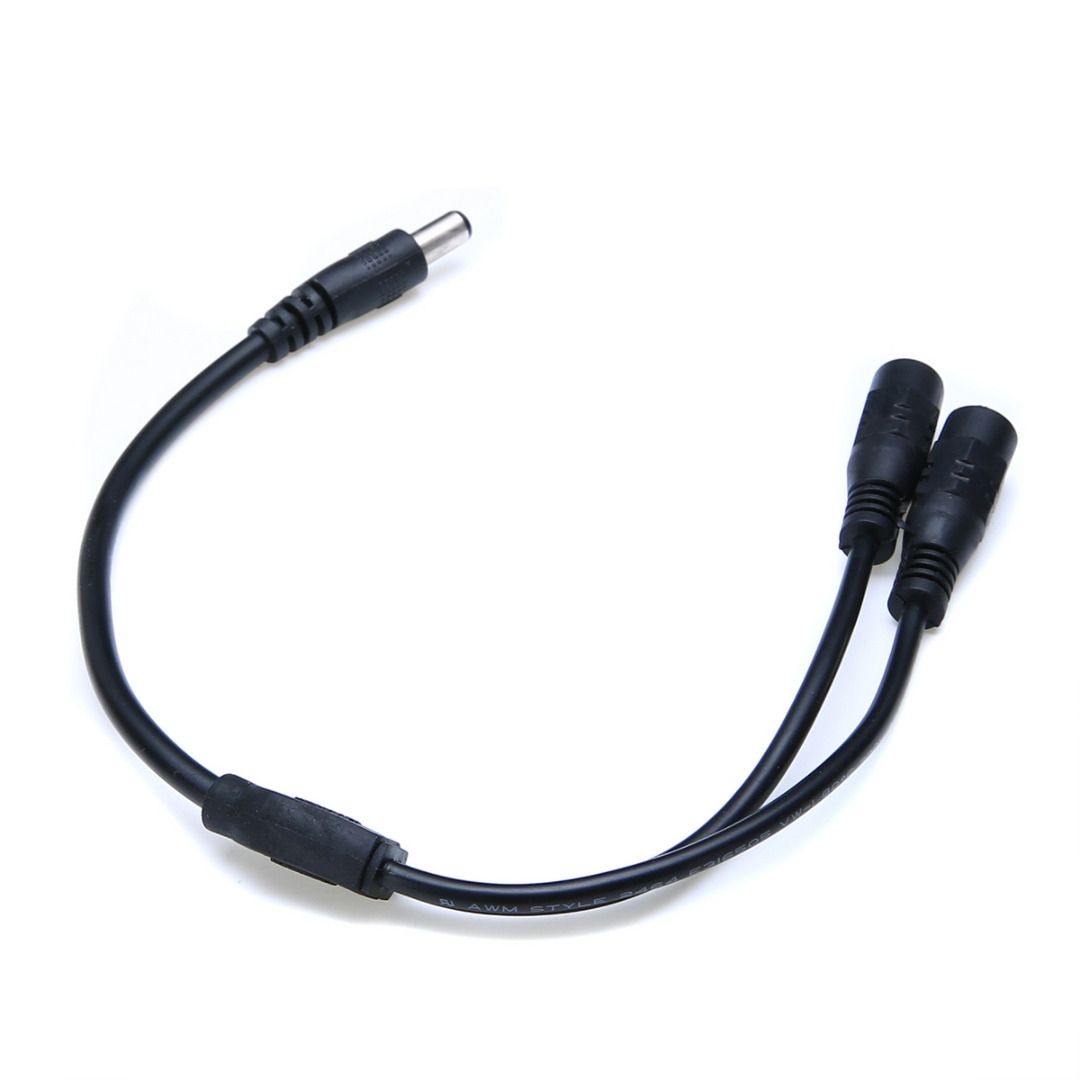 Coaxial DC Power 1 Male Plug To 2 Female Jack  Splitter Adapter Suitable For CCTV Black Coax Power Cord Cables