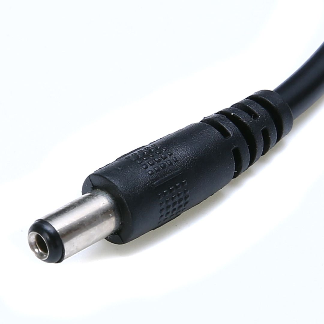 Coaxial DC Power 1 Male Plug To 2 Female Jack  Splitter Adapter Suitable For CCTV Black Coax Power Cord Cables