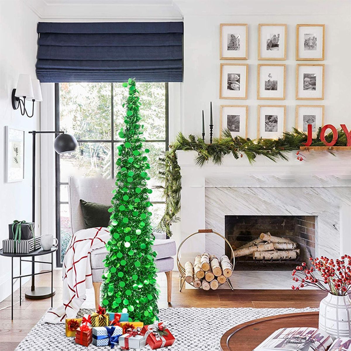 Christmas Decorating Product Collapsible Folding Christmas Ornamental Tree 1.5 Meters with Stand Sequin Pencil Tree for Apartment Home Store Holiday