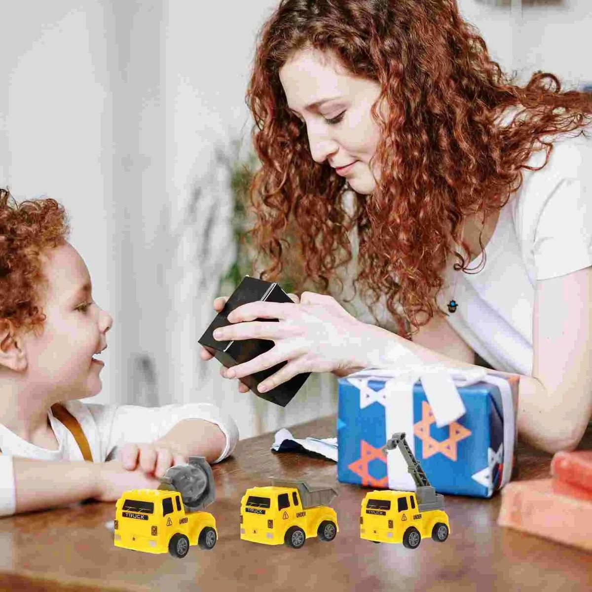 Kid Toys Early Learning Pull-Back Car Puzzle Mini Model Alloy Return Cars Child
