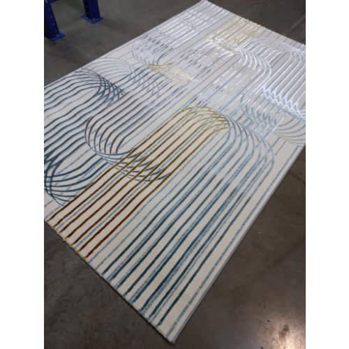 Modern Pattern Center Rug - 5 By 7ft - Multicolor