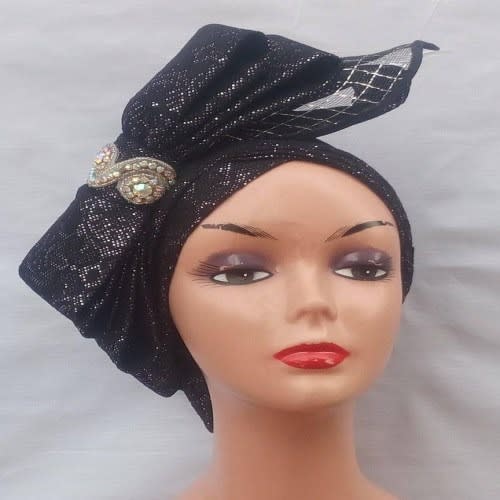 Black Bow Turban With Leaf