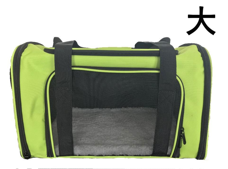 Manufacturers supply an upgraded version of the dog breathable Oxford cloth pet bag foldable portable pet out carrying bag green