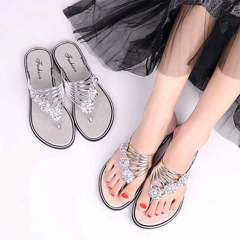 Ladies Slippers Summer Flat Sandals Casual Diamond Flip Flops-Silver