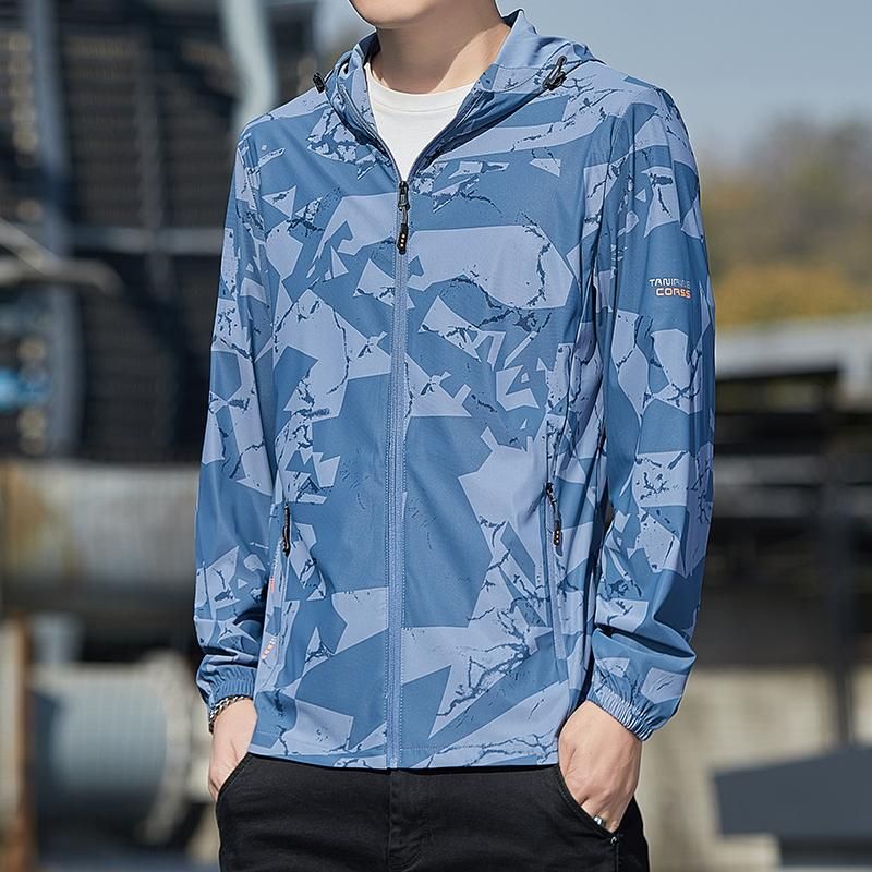 Men Summer Skin Coats Mens Breathable Light Thin Sun Protection UV Proof Casual Jacket Hooded Outdoor Windbreaker Male Clothing