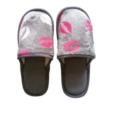 Unisex Easy Wear Slippers