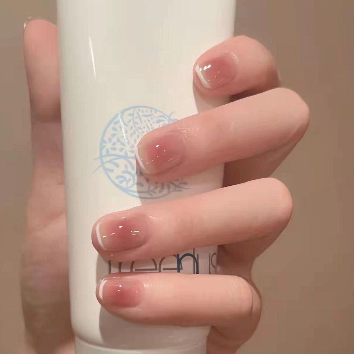 24PCS French Tips Glitter Stone Glossy Nude Short Press On Nails