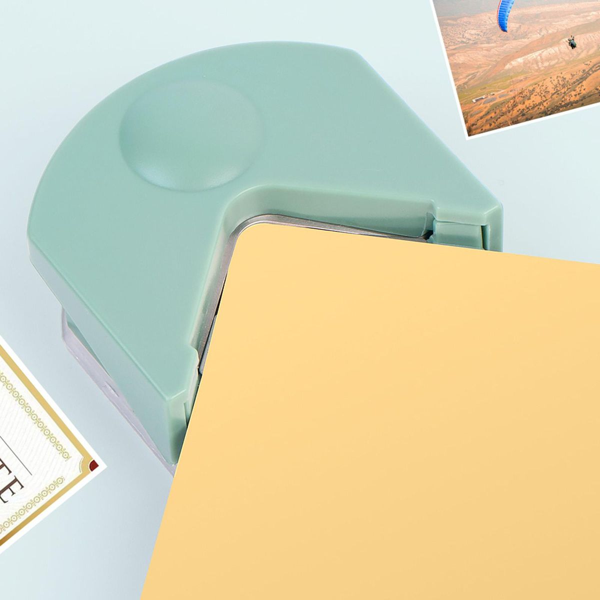 Corner Rounder Punch R4mm Invitations Photo