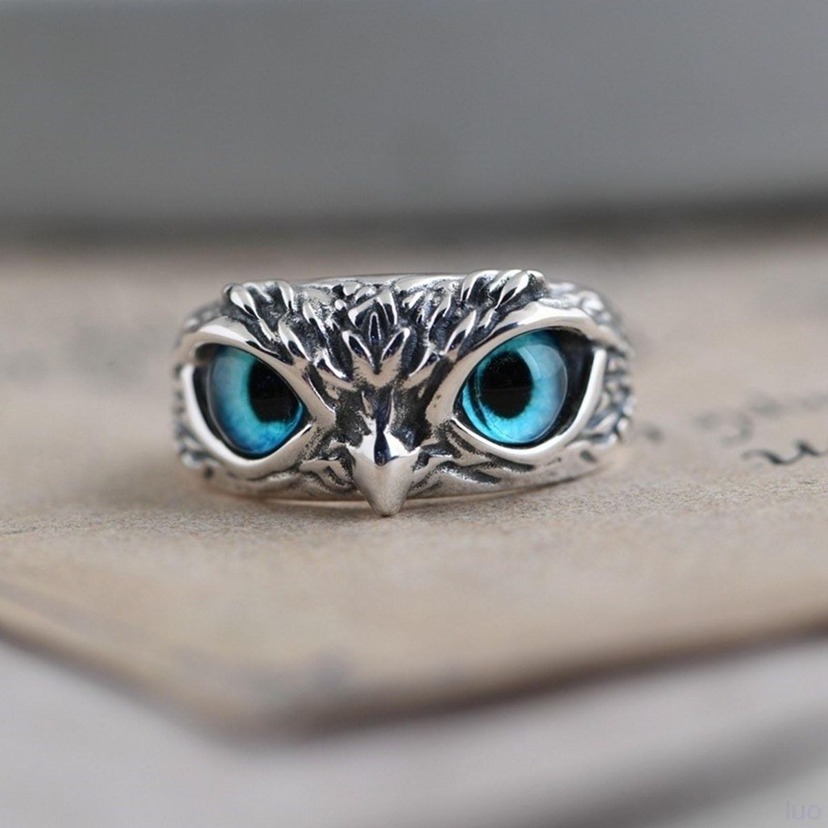 Ultralight Adjustable Owl Ring with Big Eyes Simple for Engagement Blue
