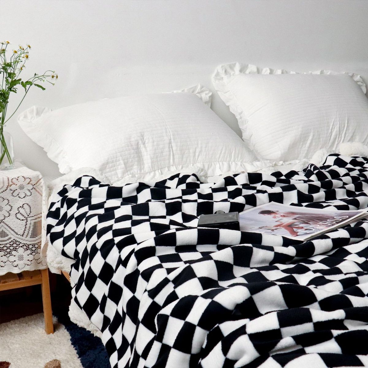 Throw Blanket Winter Watching TV Sofa Leisure Blanket Quilt Black