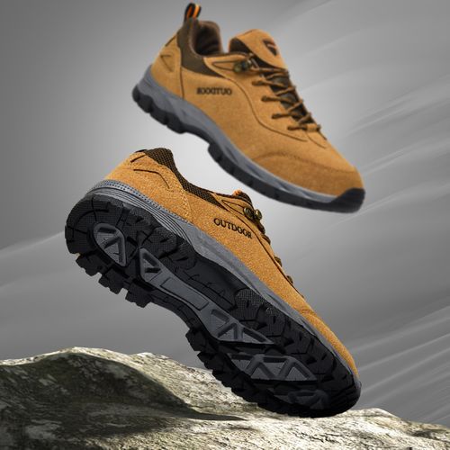 New Arrival Hiking Shoes Men Sneakers EUR Size 39-49 Outdoor Mountain Climbing Shoes High Quality Male Sport Trekking Sneakers Suede Leather Combat Desert Training Shoes Wear-resistant Work Sneakers Khaki