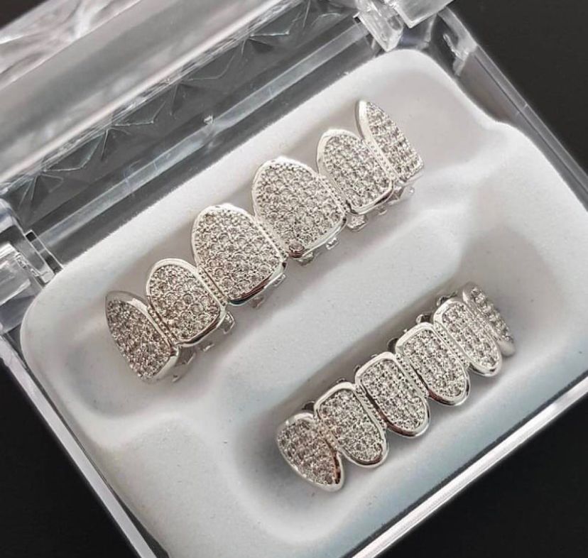 Custom Authentic Diamond Iced Silver Plated Hip Hop Teeth Grillz