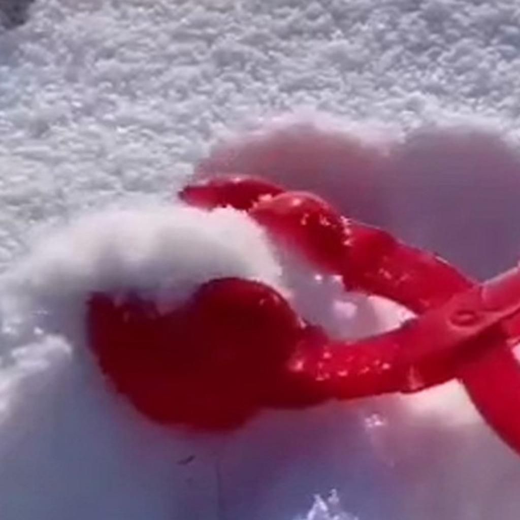 Clamp Fight Snow Ball Clip Tool Outdoor