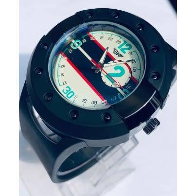 Quartz Rugged Classic Unisex Waterproof Wristwatch