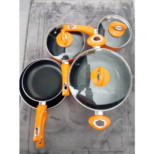 8 Piece Aluminum Non-stick Premium Cookware Set With Spiral Bottom - Orange