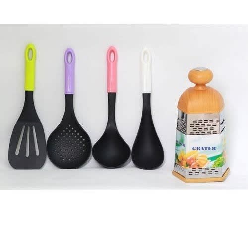 Spoon Set + Grater