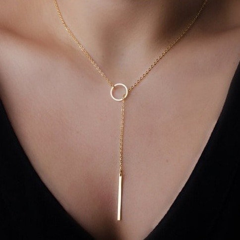 Tiny Female Necklace - Gold