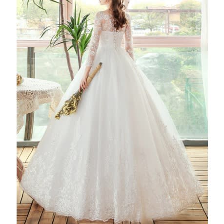 2021 Three quarter Sleeve Wedding Dress