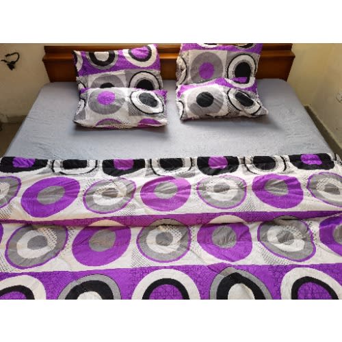 Plain Grey Bedsheet With Purple-grey Duvet And 4 Pillow Covers - 6x7