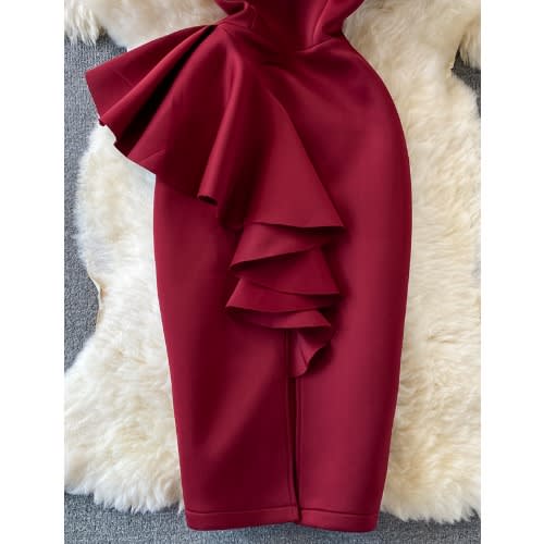Mono Asymmetric Ruched Dress - Wine