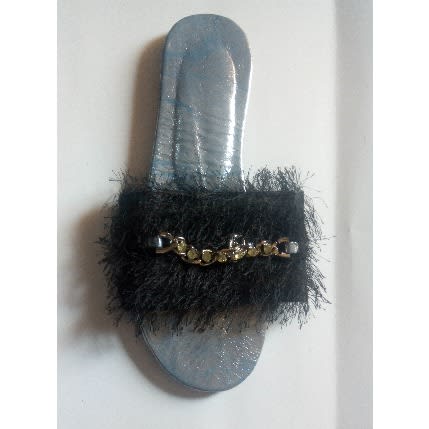 Flat Slippers With Hair Fabric