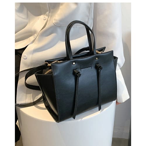 Leather Hand Bag- Black