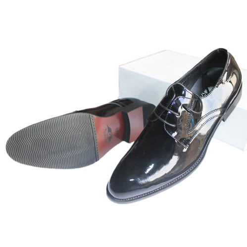 Wet Look Leather Shoe - Black