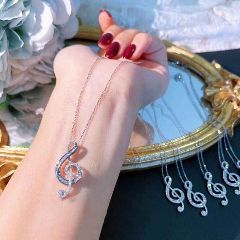 Women Fashion Rhinestone Musical Note Pendant Necklace
