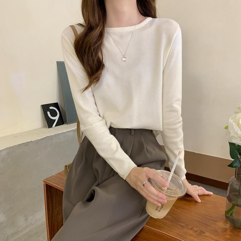 Knitted sweater autumn/winter Korean version with inner round neck sweater long sleeved knit bottom