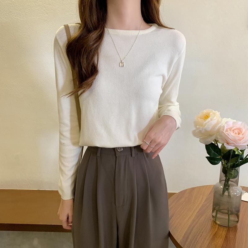 Knitted sweater autumn/winter Korean version with inner round neck sweater long sleeved knit bottom