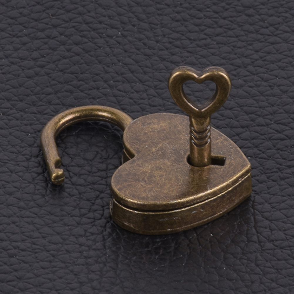 Vintage Heart Shape Mini Padlock Bag Travel Suitcase Luggage Box Case Key Lock-Antique Brass
