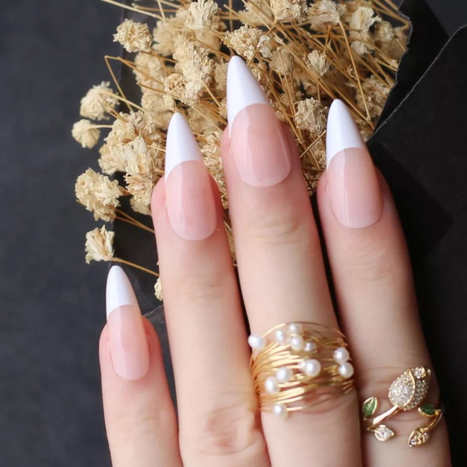 24pcs French White Tips Nude Stiletto Nails