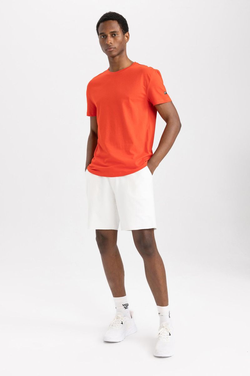 Man Standart Fit Crew Neck Short Sleeve Knitted T-Shirt - Red
