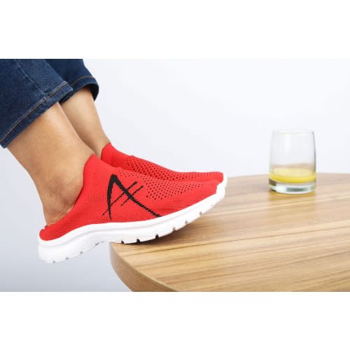 Breeze Unisex Casual Slip-on - Red