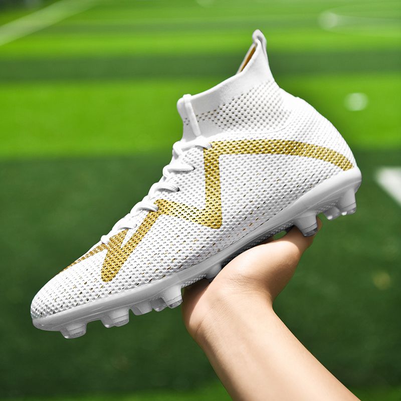 Men Cleats Soccer Shoes Fashion Football Boots Long Short Studs FG TF Sneakers