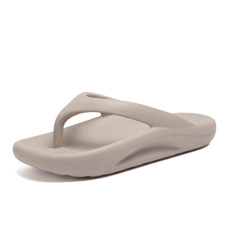 Beach Flip-flops Summer Men Slippers Massage Sandals Comfortable Men Casual Shoes Fashion Men Flip Flops Hot Sell Footwear