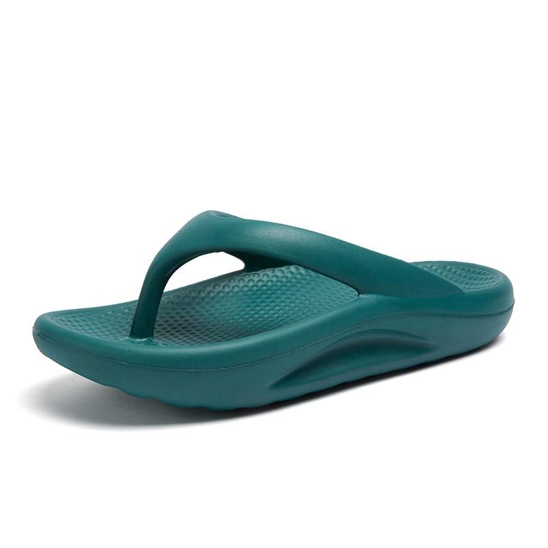 Beach Flip-flops Summer Men Slippers Massage Sandals Comfortable Men Casual Shoes Fashion Men Flip Flops Hot Sell Footwear