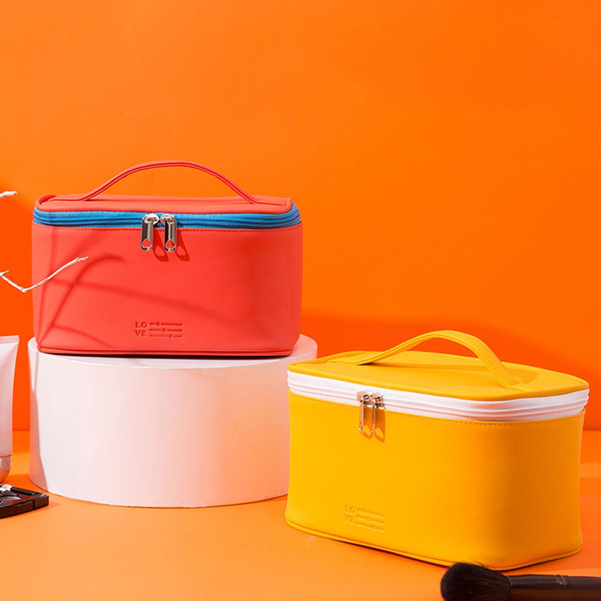 Makeup Bag Waterproof Portable Large Capacity-Pink