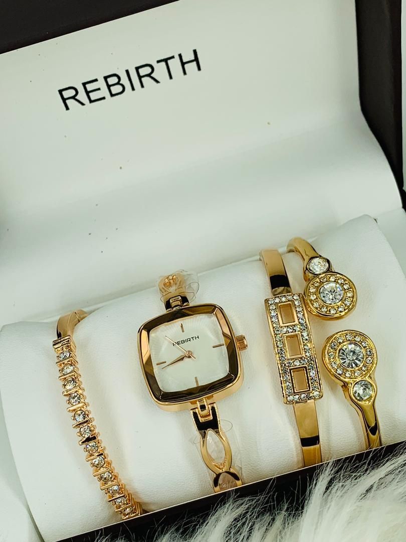 Elegance Stainless Steel Quartz Gold/Diamomd Women Watches + Bracelet Sets