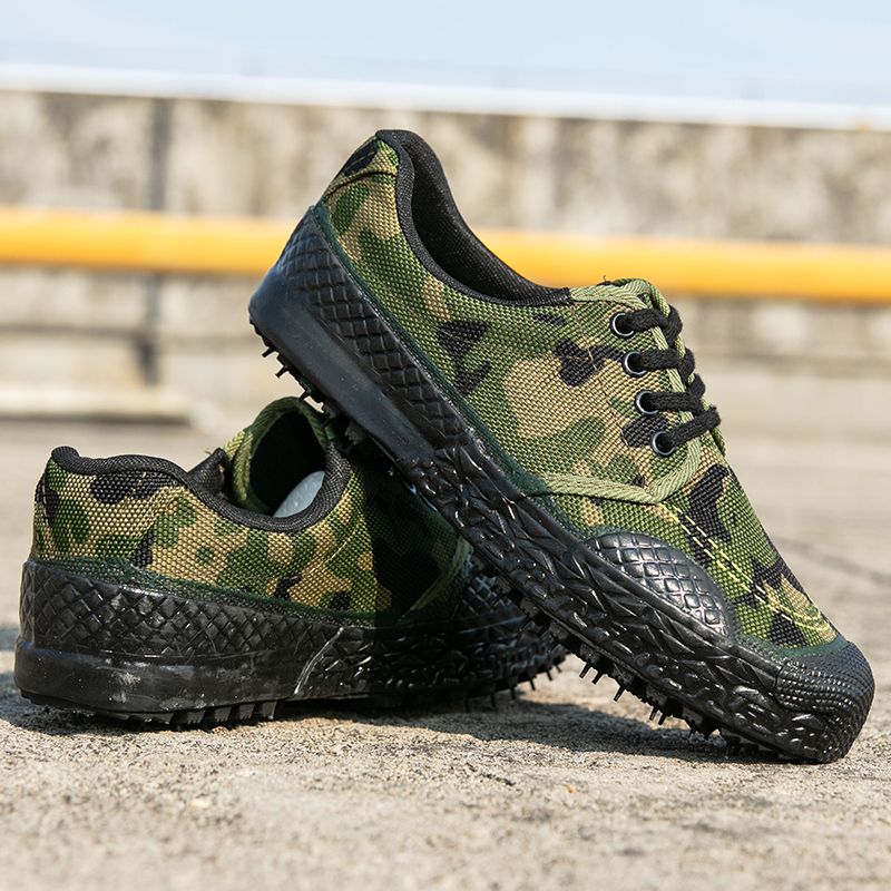 Popular Men's Sneakers Canvas Casual Shoes Work Safety Protective Shoes Durable Antiskid Training Sneakers Men Industry Shoes Outdoor Breathable Male Working Sneakers Green