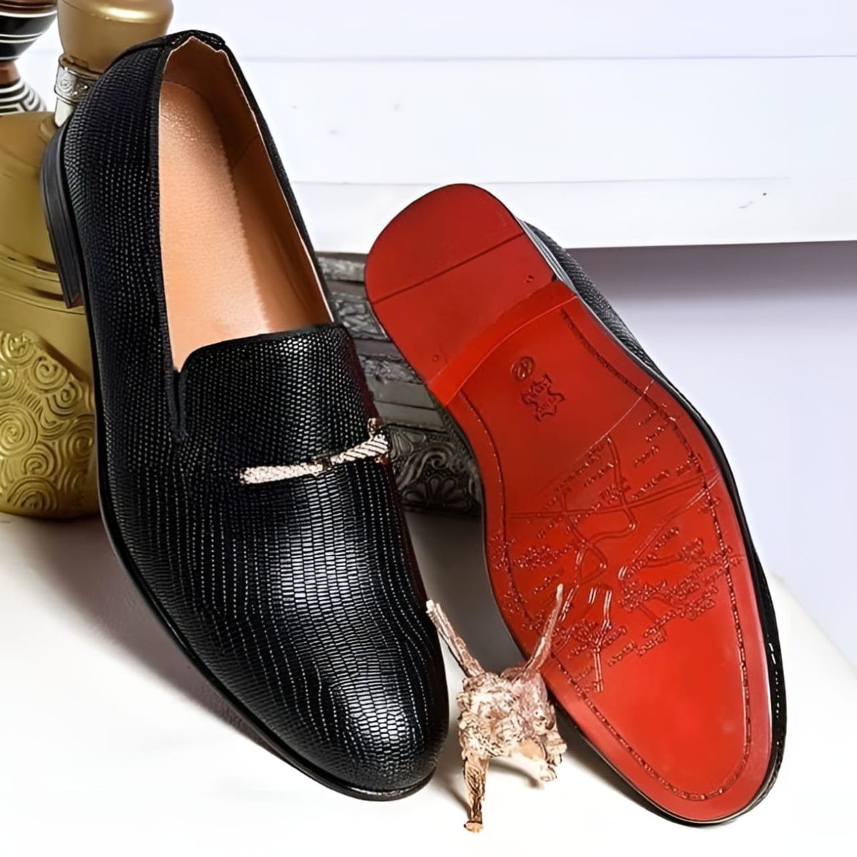 MEN STRAIGHT CHAIN DESIGNER SHOE BLACK