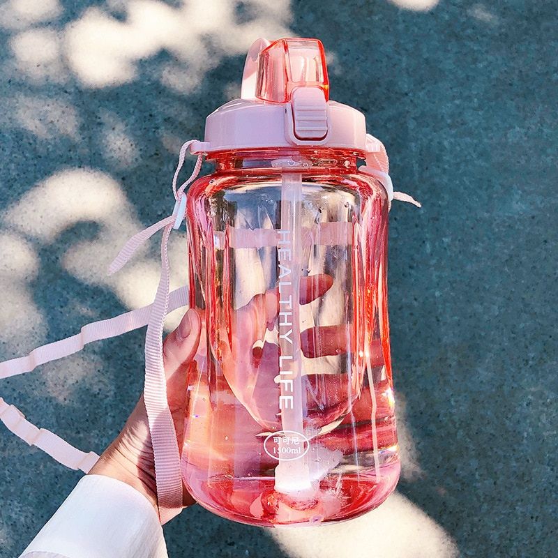 Large Capacity Water Bottle Portable Sport Bottles With Straw Camping Cycling Travel Plastic Juice Drinkware White 2L With Stickers SAI