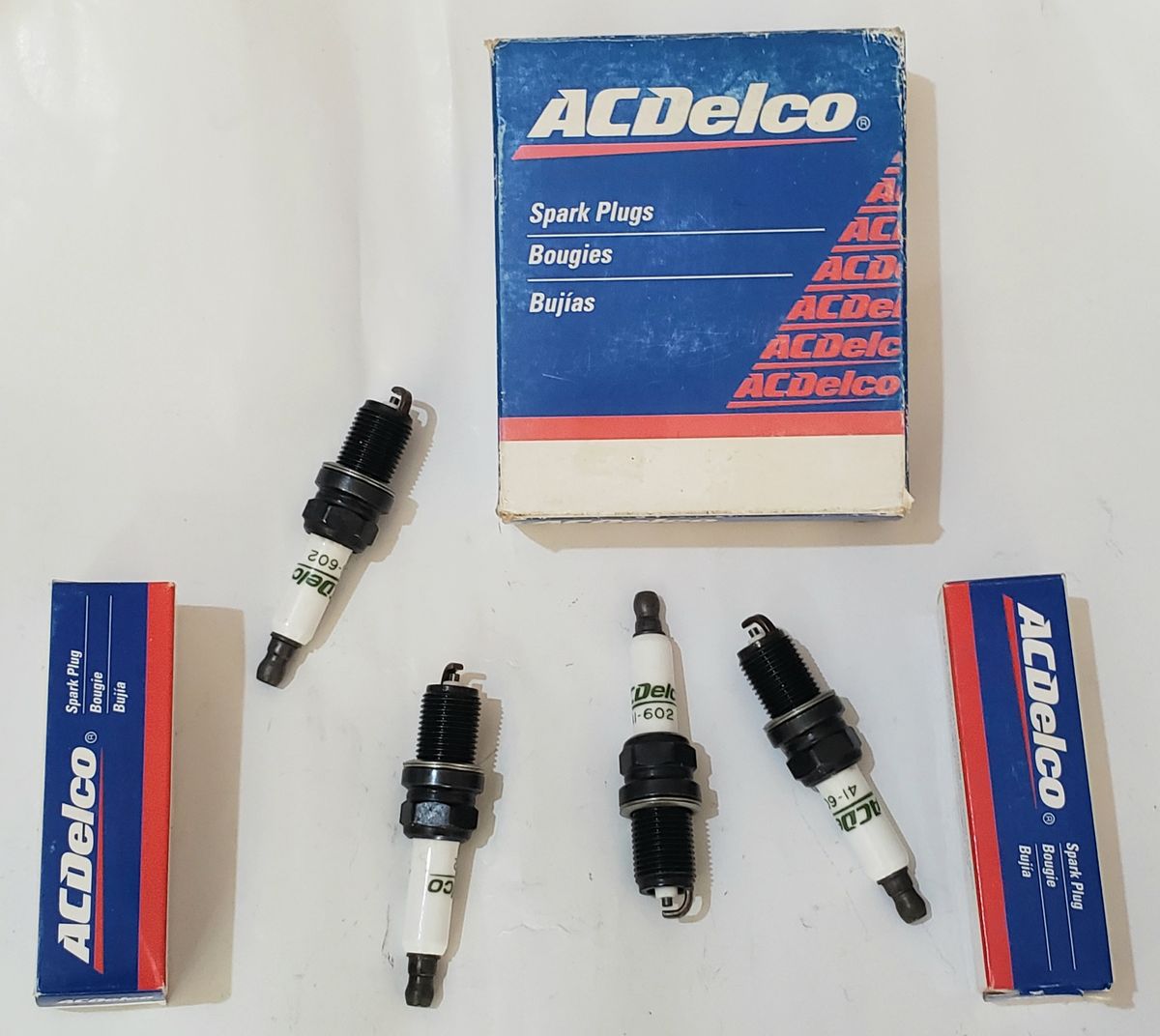 AC DELCO 41-602 GM ORIGINAL COPPER SPARK PLUG - 4pcs