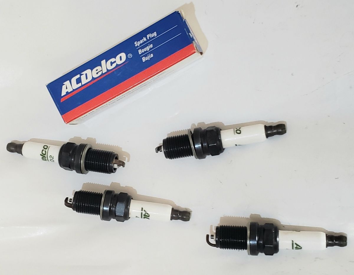 AC DELCO 41-602 GM ORIGINAL COPPER SPARK PLUG - 4pcs