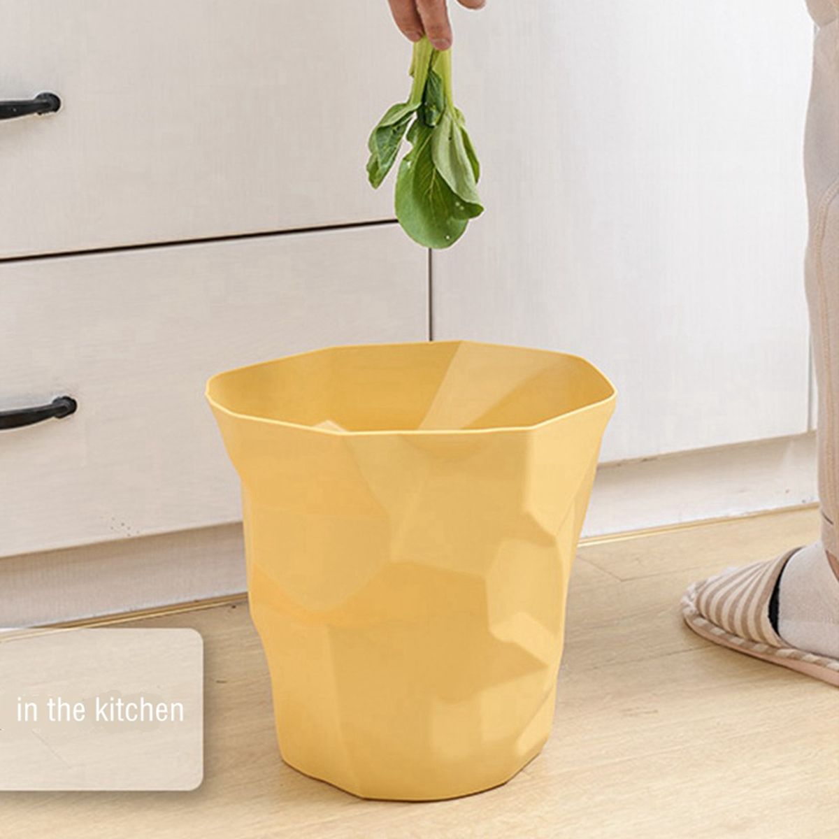 Home Waste Bin Home Garbage Basket Creative Table Trash Can