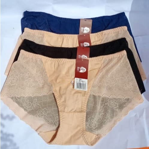 Woman Panties Set Of 4